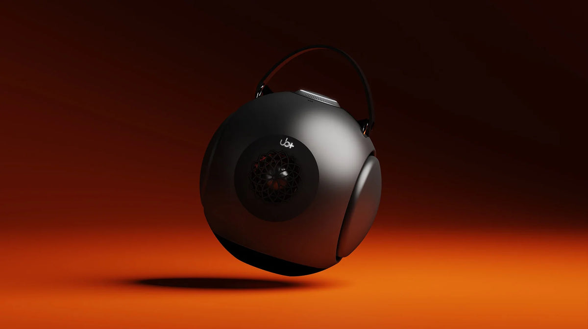 Enceinte Bluetooth UB+ dB1 doubleBASS noire sur fond orange